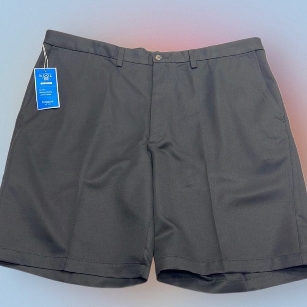 HAGGAR Men’s 40 Black Flat Front Shorts